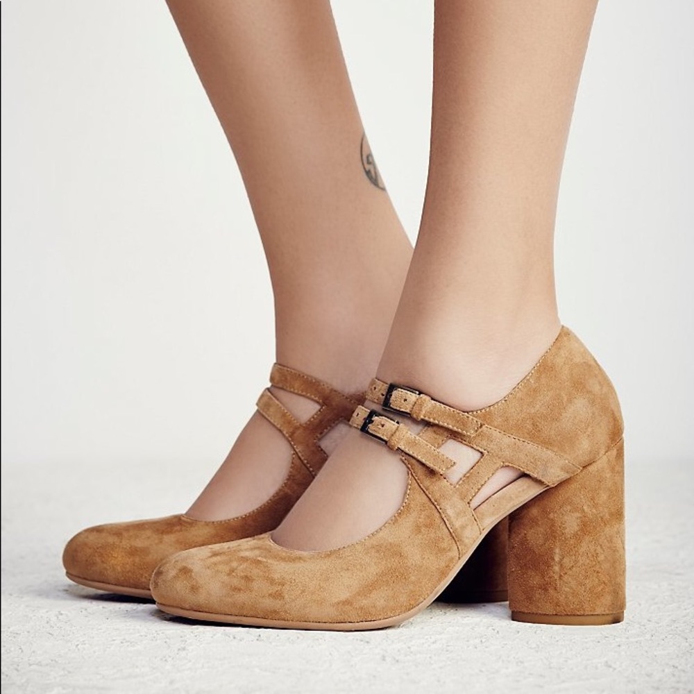 ISO: Jeffery Campbell free people suede Elise heel